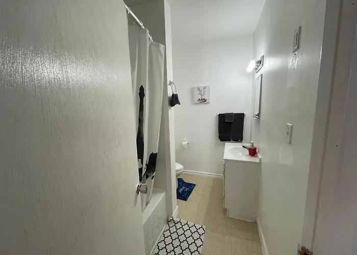 Private Bathroom King Room